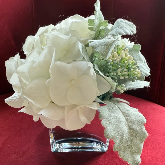 LIKE NEW silk flower arrangement in square silver mirrored glass container - Picture 4 of 11